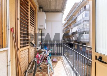 Balcone - Trilocale Via Dafnica
 
206, Acireale - foto 18