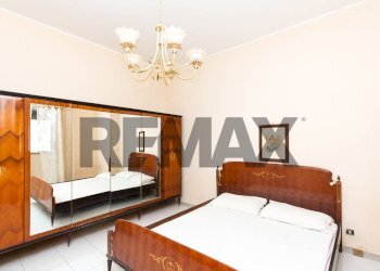 Camera / camera da letto - Semi-detached house Via Policastro
 
128, Catania - photo 13