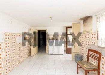 Cucina - Semi-detached house Via Policastro
 
128, Catania - photo 20