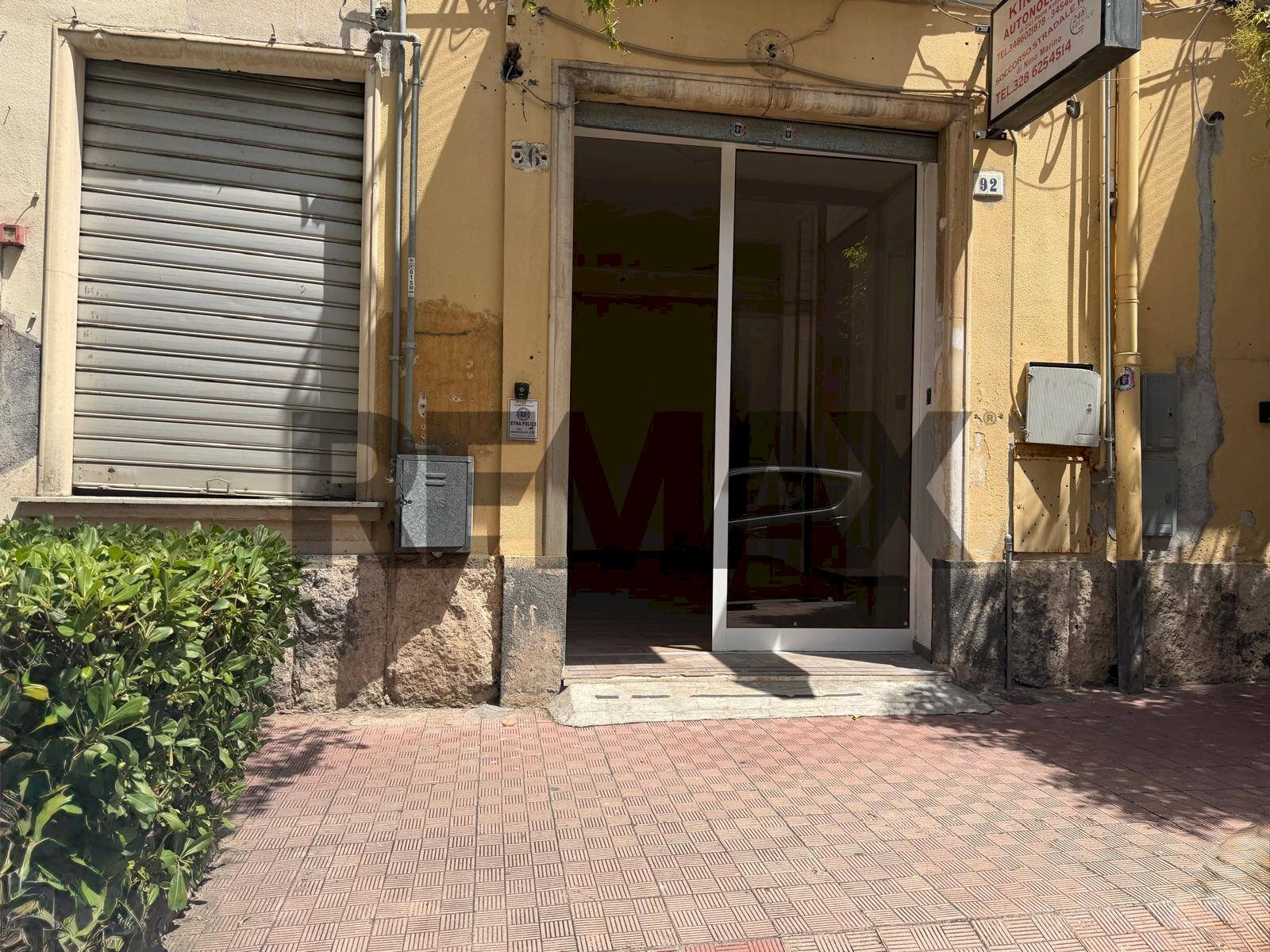Terrazza - Locale Commerciale Via XII Traversa
92, Belpasso - foto 2