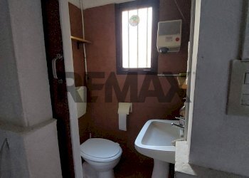 Bagno - Attività Commerciale Viale Della Libertà
150, Catania - foto 28