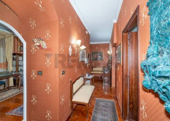 Hall / corridoio - Villa Vicolo degli Aranci
 
11, Tremestieri Etneo - photo 25