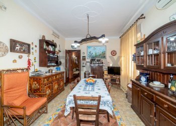 Sala da pranzo - Villa Vicolo degli Aranci
 
11, Tremestieri Etneo - photo 33