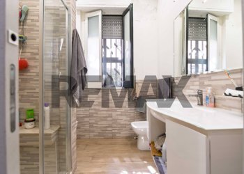 Bagno - Casa semi indipendente Via Filippo Liardo
 
6, Catania - foto 12