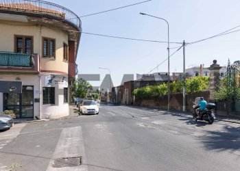 Edificio all\'aperto - Casa semi indipendente Via Filippo Liardo
 
6, Catania - foto 34
