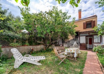 Giardino - Semi-detached house Via Umberto Veruda
12, Trieste - photo 13