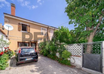 Casa all\'aperto - Casa semi indipendente Via Umberto Veruda
 
12, Trieste - foto 1