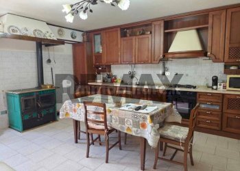 Cucina - Casa semi indipendente Via San Lorenzo
 
7, None - foto 11