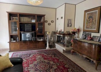Soggiorno - Casa semi indipendente Via San Lorenzo
 
7, None - foto 16