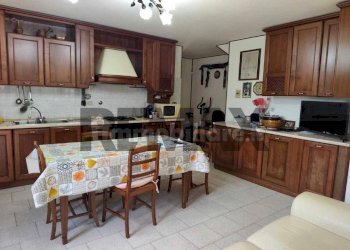 Cucina - Casa semi indipendente Via San Lorenzo
 
7, None - foto 18