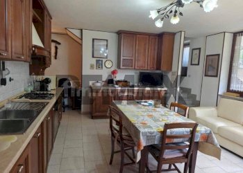 Cucina - Casa semi indipendente Via San Lorenzo
 
7, None - foto 25