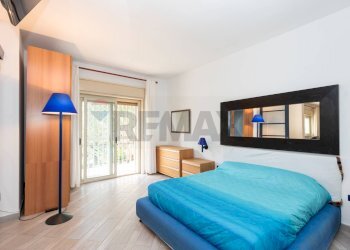 Camera / camera da letto - Appartamento Viale Della Costituzione
19, Catania - foto 8