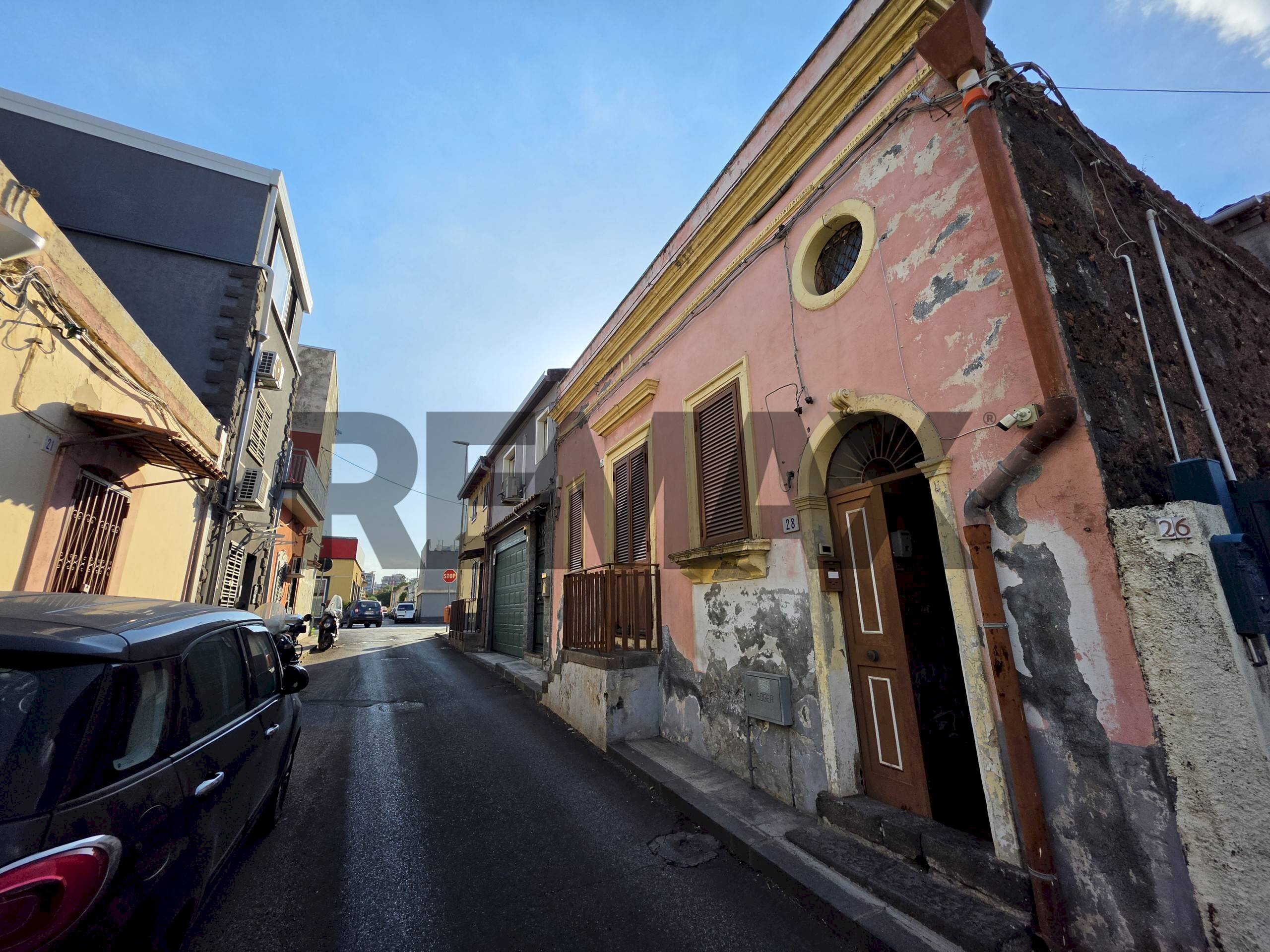 Edificio all\'aperto - Casa indipendente via aspromonte
 
28, Catania - foto 1