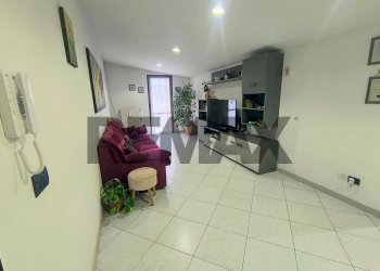 Soggiorno - Appartamento via Dolomiti
 
38, Desio - foto 1