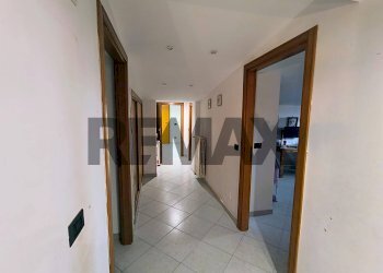 Hall / corridoio - Appartamento via Dolomiti
 
38, Desio - foto 6