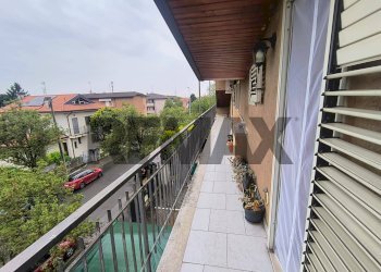 Balcone - Appartamento via Dolomiti
 
38, Desio - foto 13