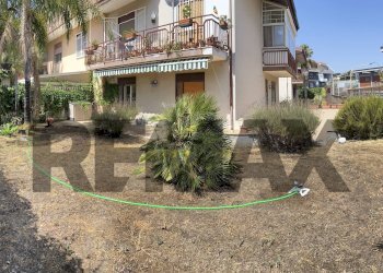 Casa all\'aperto - Four-room apartment Via Salvatore Quasimodo
 
12, Sant'Agata Li Battiati - photo 3