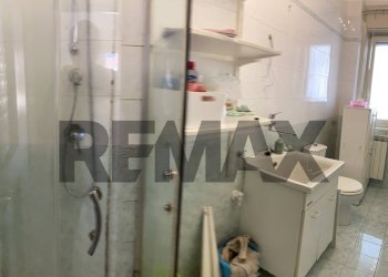 Bagno - Four-room apartment Via Salvatore Quasimodo
 
12, Sant'Agata Li Battiati - photo 28