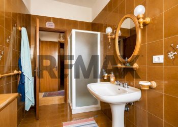 Bagno - Villa VIA PASSO GRAVINA
 
253, Catania - photo 25