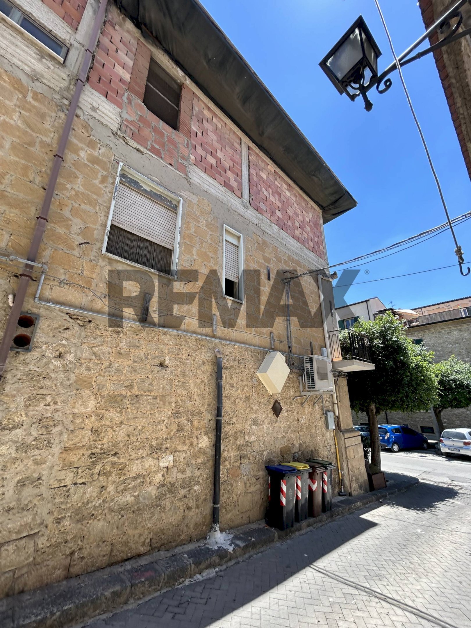 Edificio all\'aperto - Independent house Pecorella
 
1, Mazzarino - photo 1