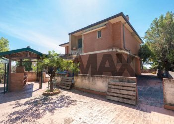 Casa all\'aperto - Villa Viale Dello Sport
 
52, Trecastagni - photo 39