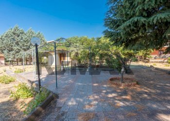 Edificio all\'aperto - Villa Viale Dello Sport
 
52, Trecastagni - photo 43