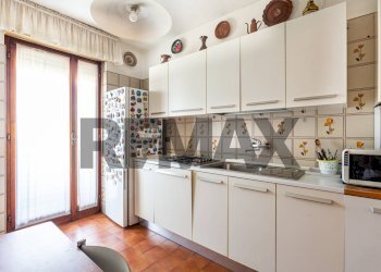 Cucina - Quadrilocale Via Unità D'Italia
 
34, Olgiate Olona - foto 9
