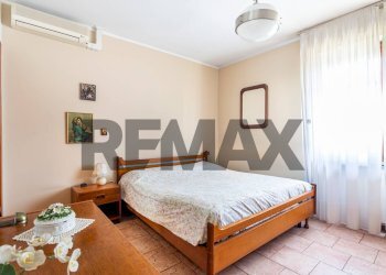 Camera / camera da letto - Quadrilocale Via Unità D'Italia
 
34, Olgiate Olona - foto 15