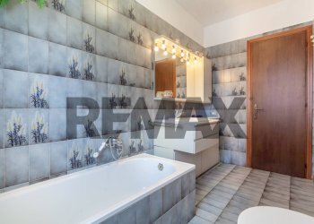 Bagno - Quadrilocale Via Unità D'Italia
 
34, Olgiate Olona - foto 25