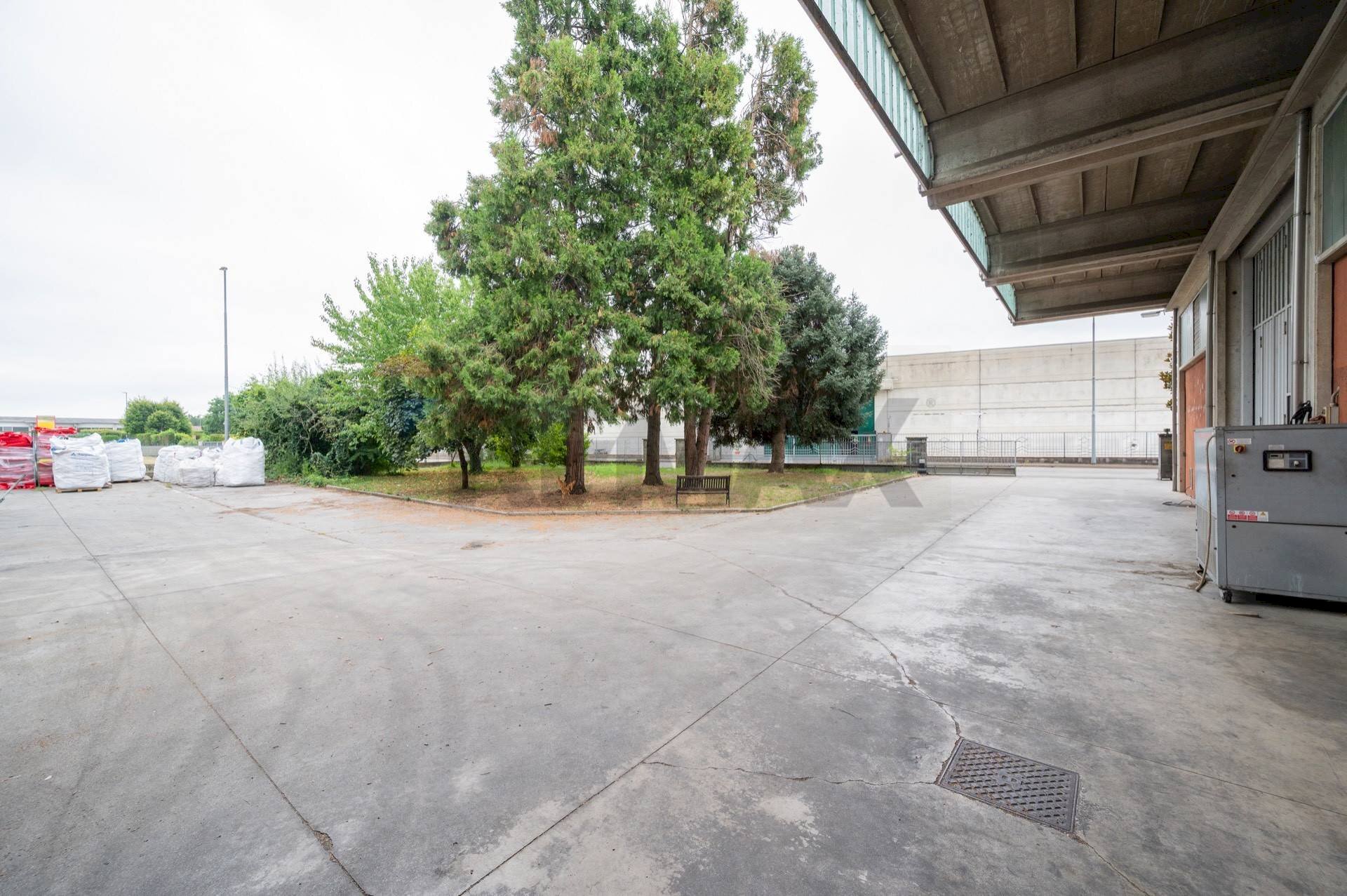Parcheggio - Capannone Via Medesine
30, Casalmaggiore - foto 3