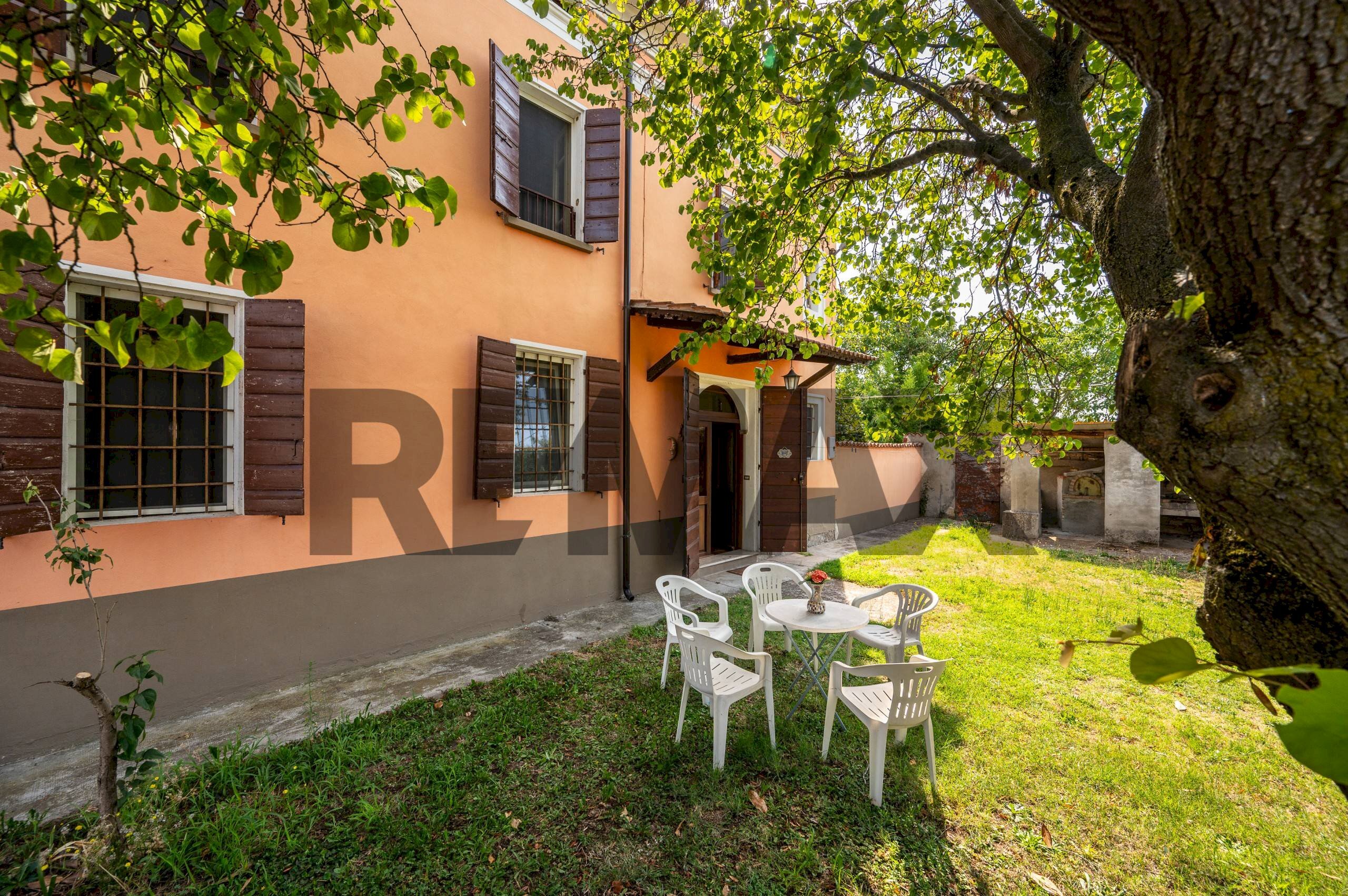 Casa all\'aperto - Terraced Villa Via Padre Kolbe
 
21/A, Commessaggio - photo 1
