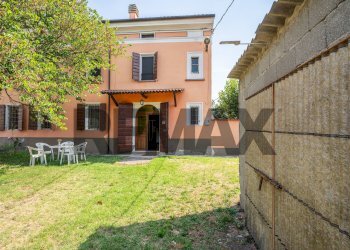 Casa all\'aperto - Terraced Villa Via Padre Kolbe
 
21/A, Commessaggio - photo 3