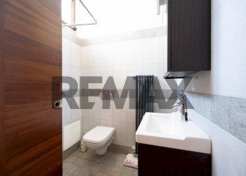 Bagno - Terraced Villa Via Padre Kolbe
 
21/A, Commessaggio - photo 17