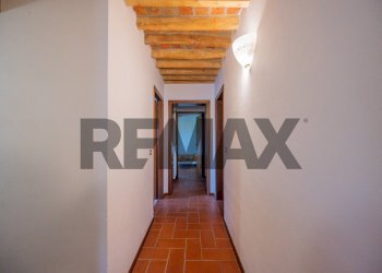 Hall / corridoio - Terraced Villa Via Padre Kolbe
 
21/A, Commessaggio - photo 21