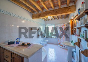 Bagno - Terraced Villa Via Padre Kolbe
 
21/A, Commessaggio - photo 23