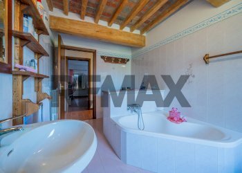 Bagno - Terraced Villa Via Padre Kolbe
 
21/A, Commessaggio - photo 24