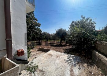 Giardino - Villa RONCO A VIA GOLDONI
 
SN, Priolo Gargallo - foto 13