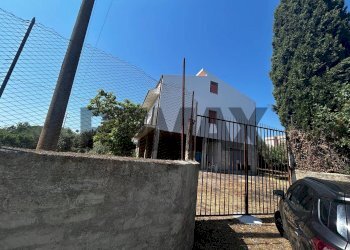 Casa all\'aperto - Villa RONCO A VIA GOLDONI
 
SN, Priolo Gargallo - foto 14