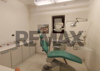 Ufficio - Casa semi indipendente via Garibaldi
 
20, Pachino - foto 19