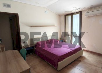 Camera / camera da letto - Casa semi indipendente via Garibaldi
 
20, Pachino - foto 34