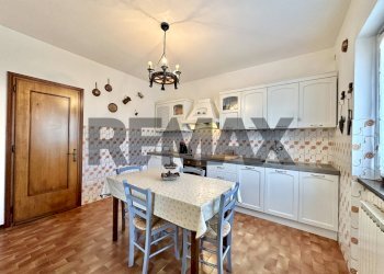 Cucina - Three-room apartment VIA AVIATICO
 
12, Selvino - photo 8