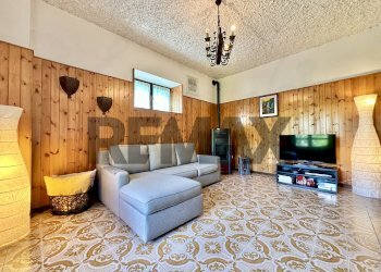 Soggiorno - Three-room apartment VIA AVIATICO
 
12, Selvino - photo 11