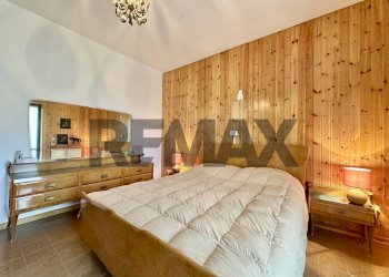 Camera / camera da letto - Three-room apartment VIA AVIATICO
 
12, Selvino - photo 21