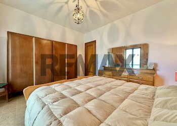 Camera / camera da letto - Three-room apartment VIA AVIATICO
 
12, Selvino - photo 22