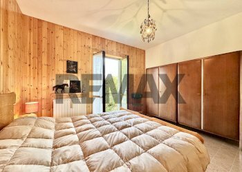 Camera / camera da letto - Three-room apartment VIA AVIATICO
 
12, Selvino - photo 23