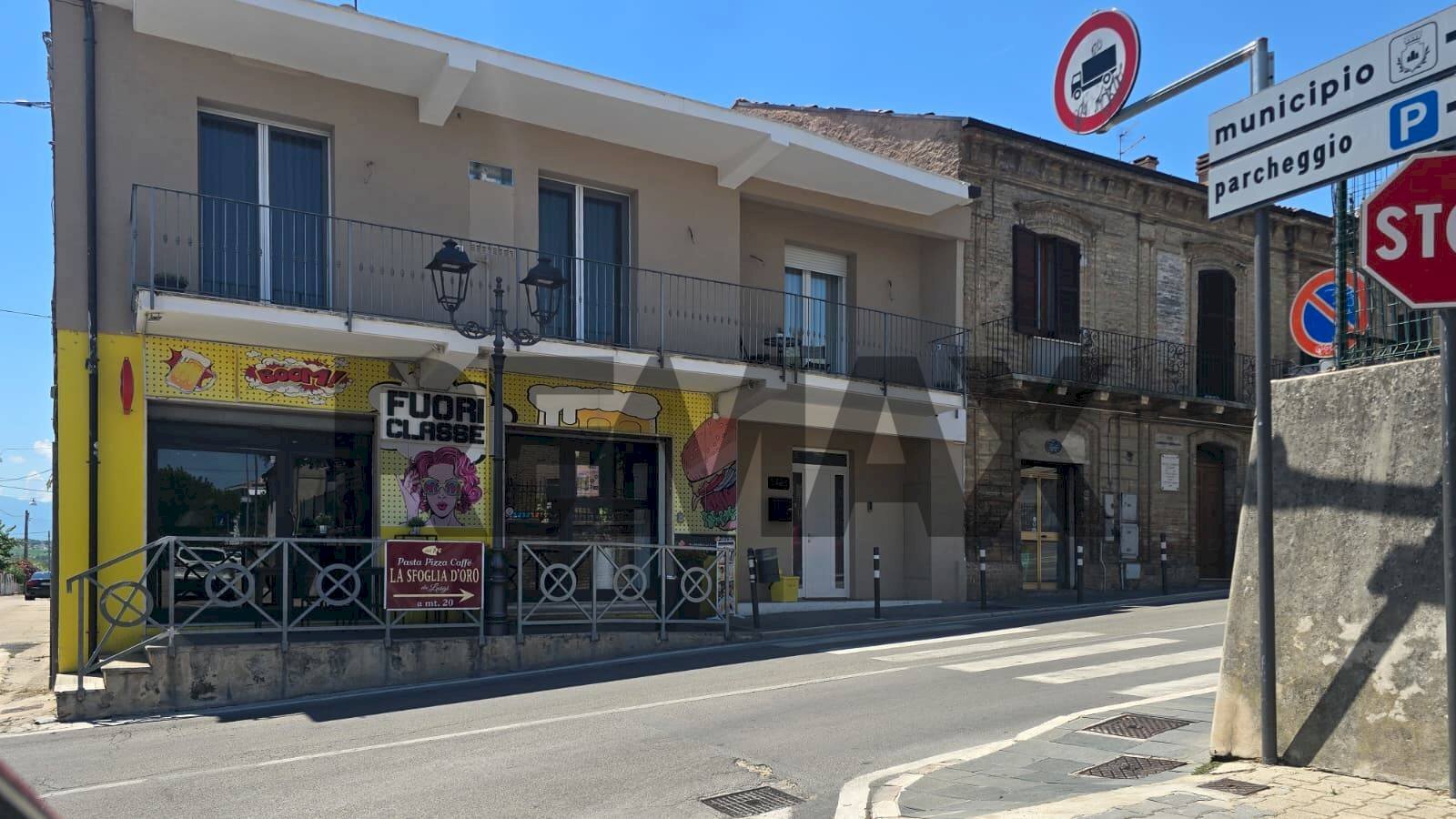 Edificio all\'aperto - Attività Commerciale Via Attilio Forlani
24, Cepagatti - foto 2