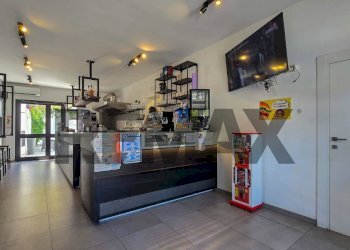 Cucina - Attività Commerciale Via Attilio Forlani
24, Cepagatti - foto 4