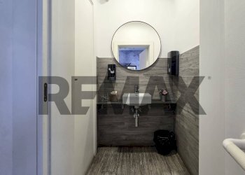 Bagno - Attività Commerciale Via Attilio Forlani
24, Cepagatti - foto 29