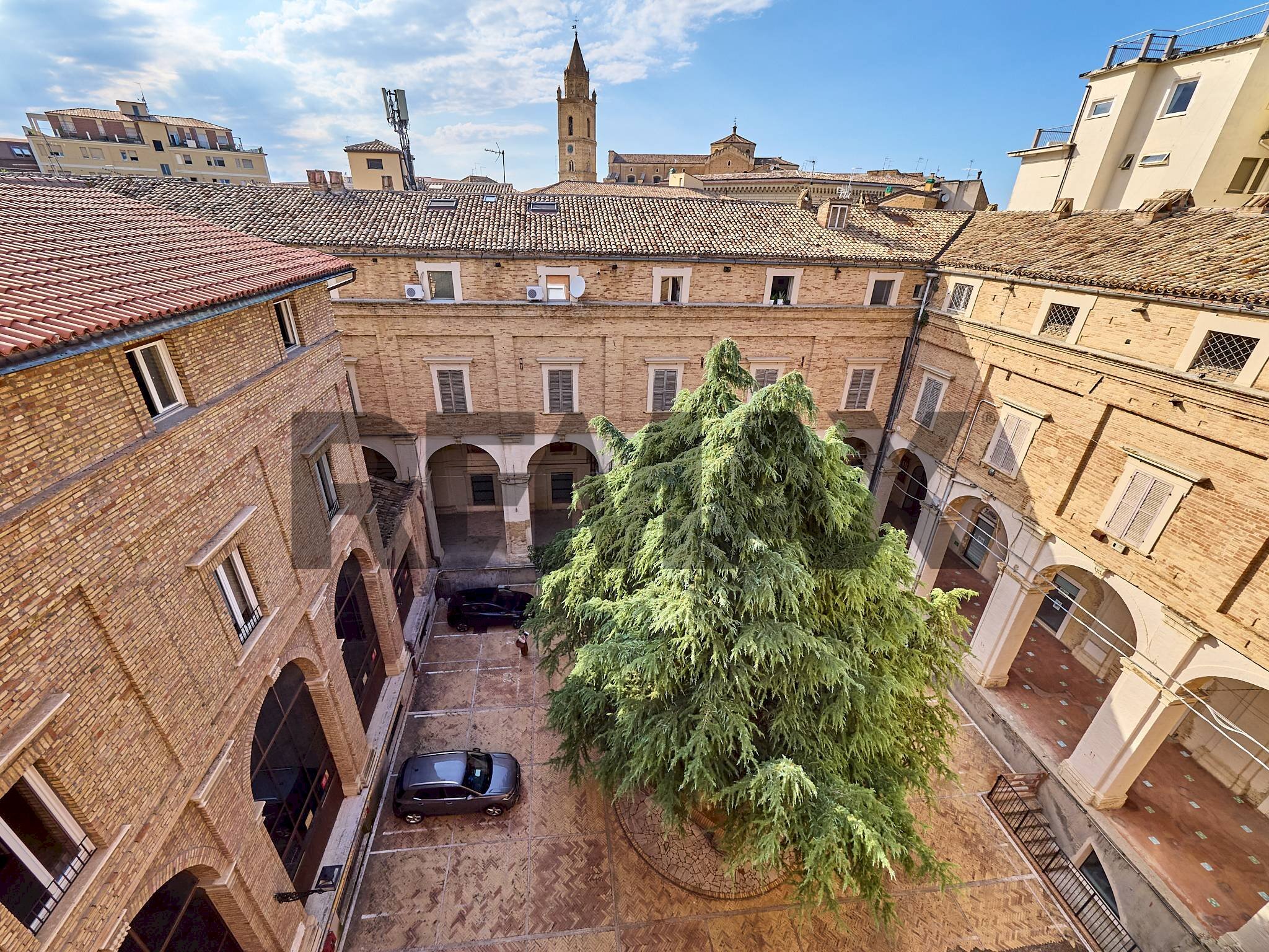 Edificio all\'aperto - Apartment Via Cesare De Lollis
10, Chieti - photo 3