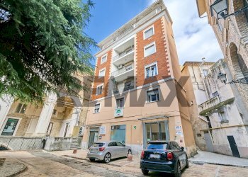 Edificio all\'aperto - Apartment Via Cesare De Lollis
 
10, Chieti - photo 6
